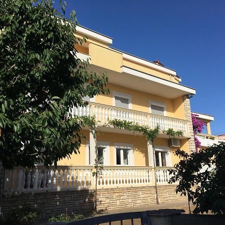Apartmani Ljubica Zadar Eksteriør bilde